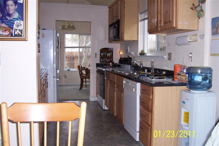 601 Westfield Ln, Patterson, CA 95363 photo 2