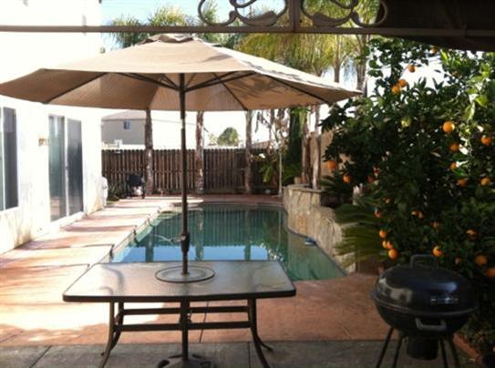 2204 Pan Shell Ct, Modesto, CA 95356 photo 2