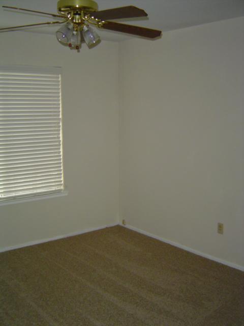 809 Altamont Ct, Modesto, CA 95358 photo 5
