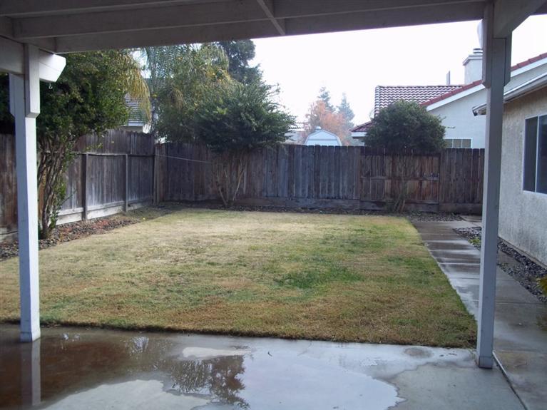 319 Leffler Pl, Turlock, CA 95382 photo 12