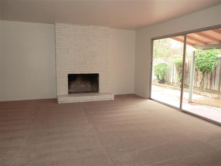 2004 College Ave, Modesto, CA 95350 photo 5
