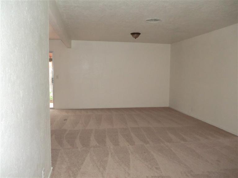 2004 College Ave, Modesto, CA 95350 photo 4
