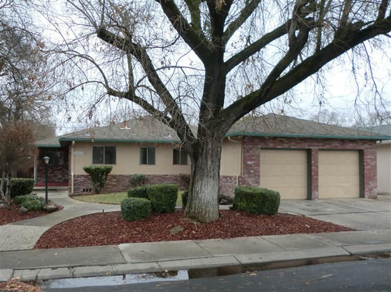 2004 College Ave, Modesto, CA 95350 photo 1