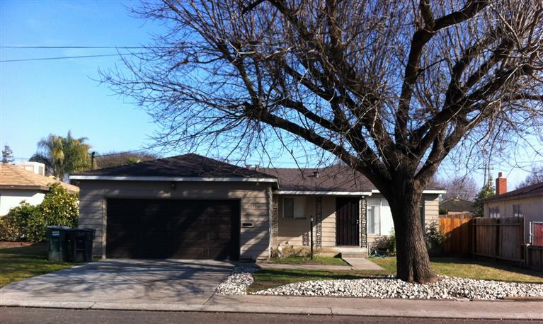 1704 Clark Dr, Modesto, CA 95350 photo 1