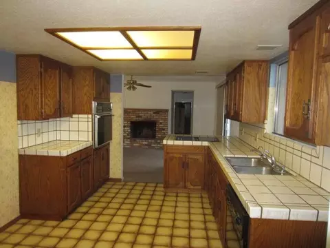 483 California St, Ripon, CA 95366 photo 5