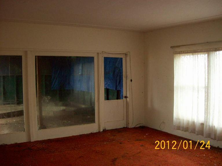1221 W 22nd St, Merced, CA 95340 photo 2