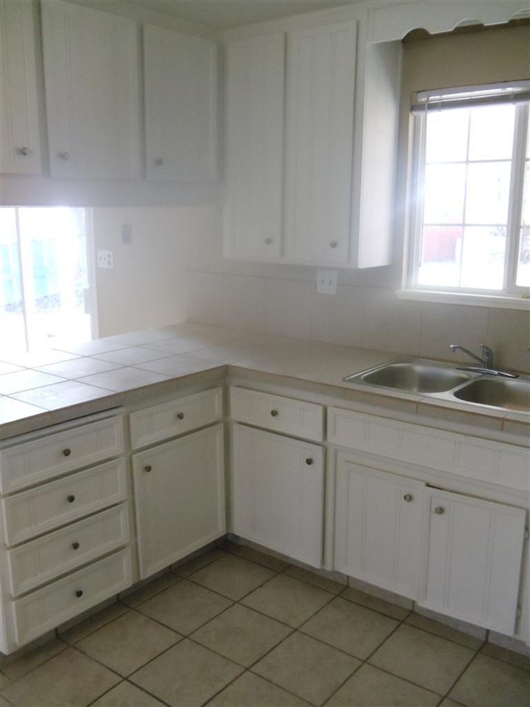 1732 Victor Ct, Modesto, CA 95351 photo 4