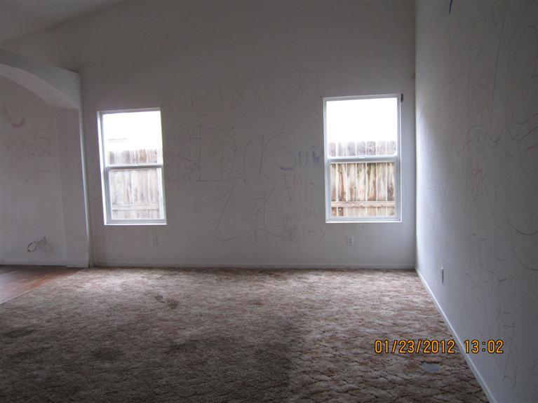 7301 Peridot Ave, Winton, CA 95388 photo 4
