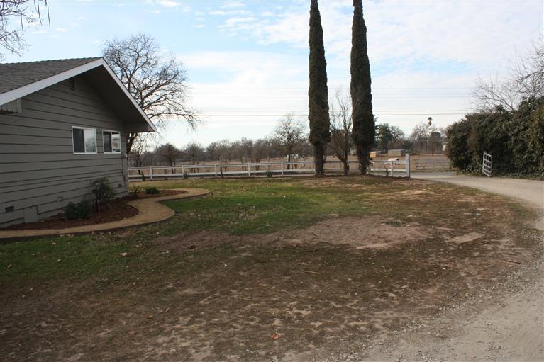 6624 14th St, Rio Linda, CA 95673 photo 4