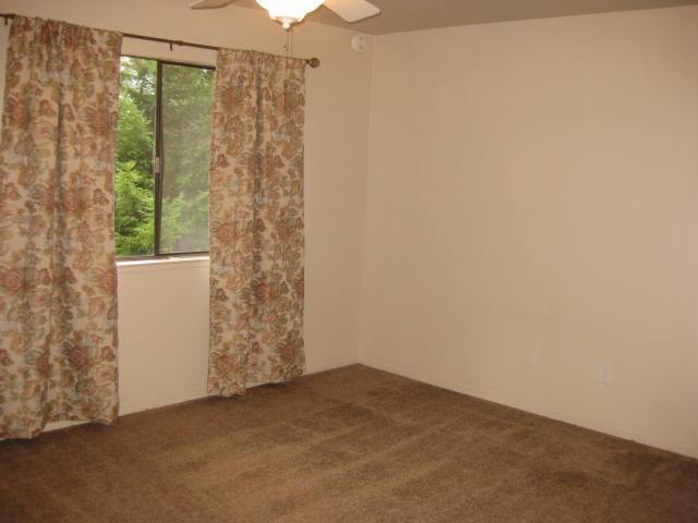 421 Sutton Pl, Auburn, CA 95603 photo 4