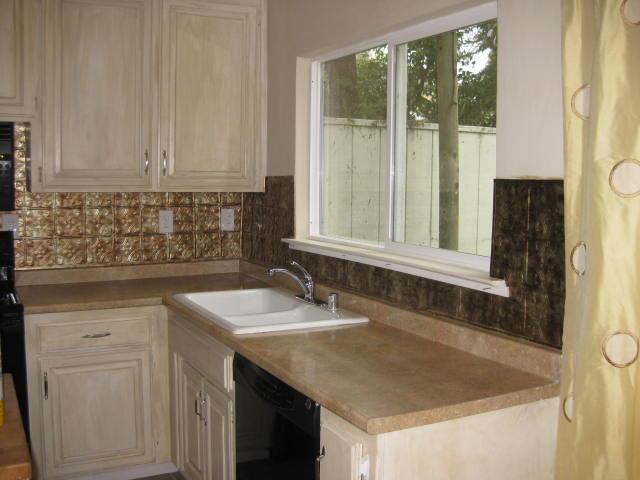 421 Sutton Pl, Auburn, CA 95603 photo 3