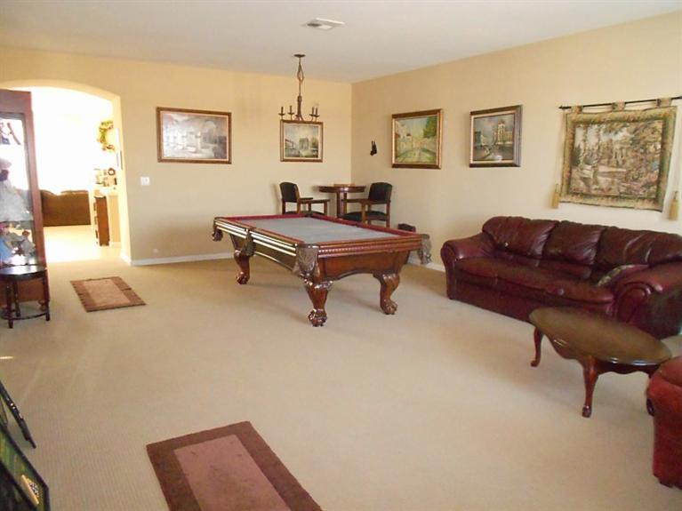 309 Wolfpack Ct, Patterson, CA 95363 photo 2
