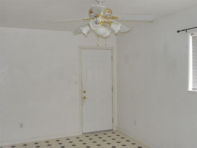 3901 Moorea Dr, Modesto, CA 95356 photo 8