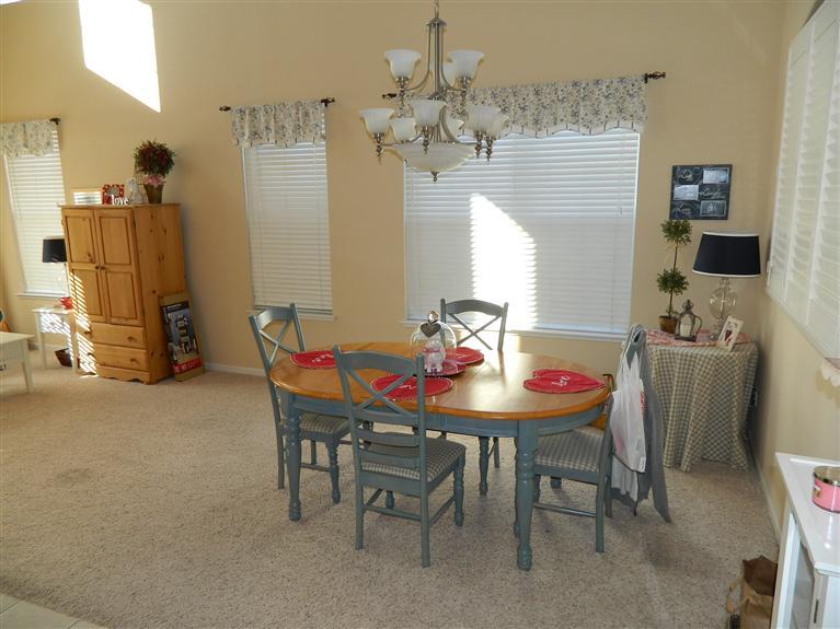 637 Perlegos, Lodi, CA 95242 photo 5