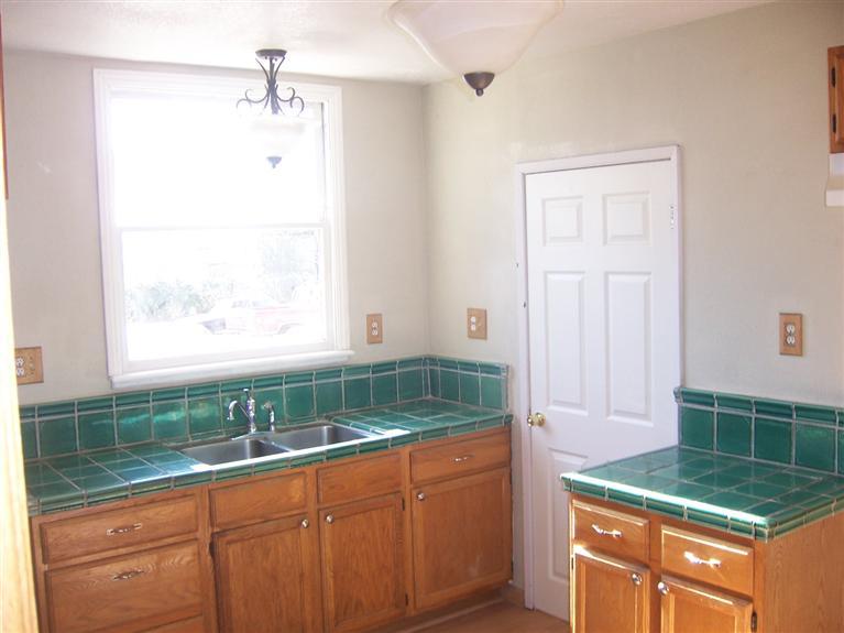 537 7th St, Gustine, CA 95322 photo 5