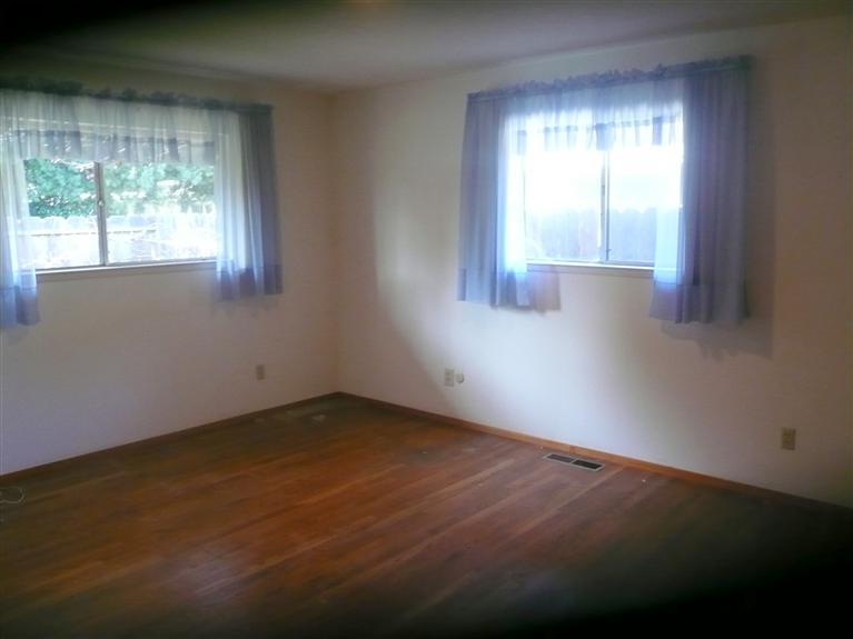 709 Strathmore, Modesto, CA 95355 photo 5