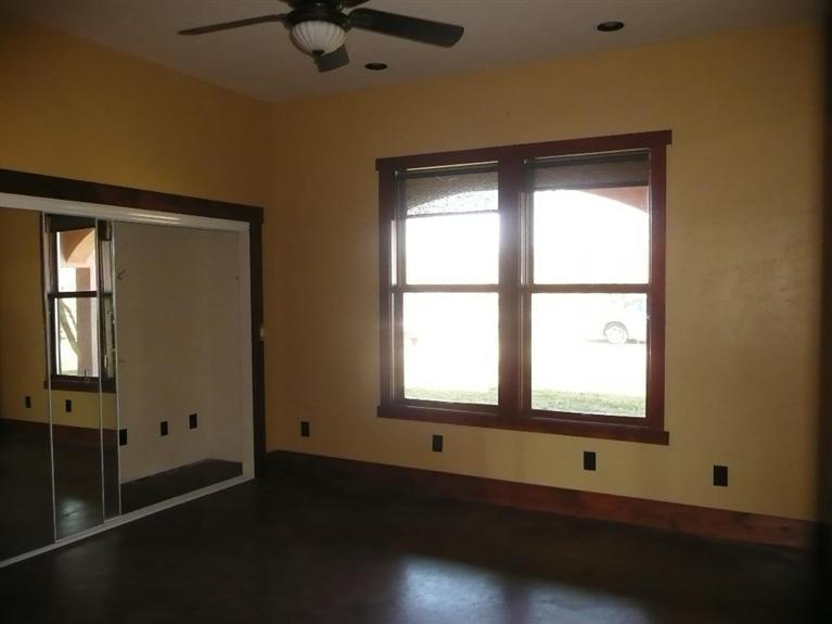 1051 Bent Rd, Modesto, CA 95357 photo 11