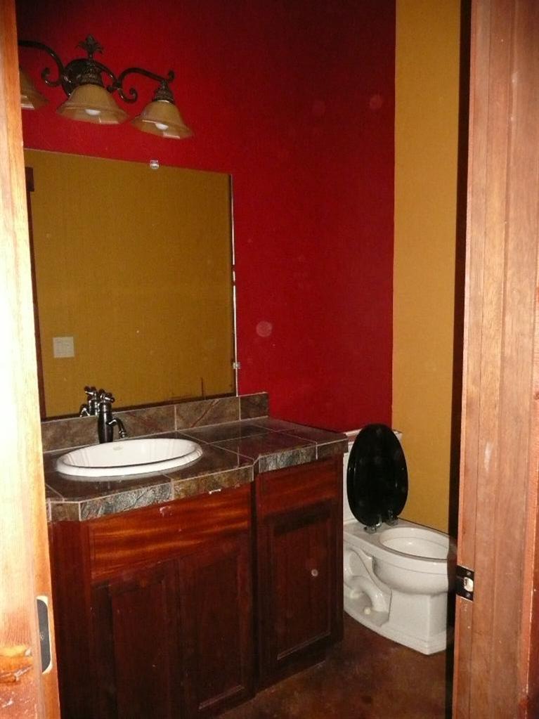 1051 Bent Rd, Modesto, CA 95357 photo 18