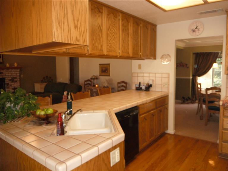 424 Roscoe Rd, Modesto, CA 95357 photo 8