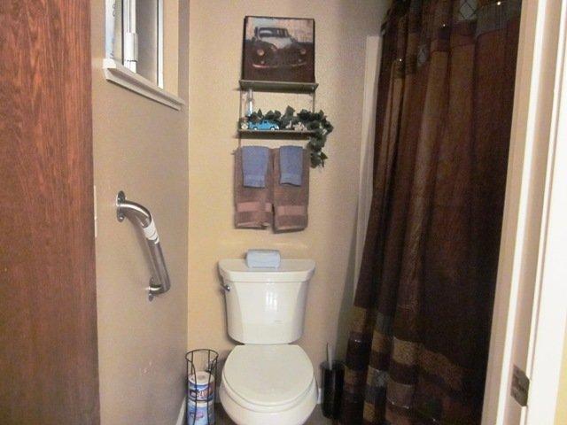 1084 Sonora Ave, Manteca, CA 95337 photo 20