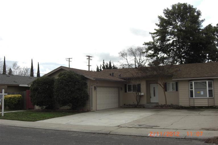 1716 Irene Ave, Modesto, CA 95355 photo 1