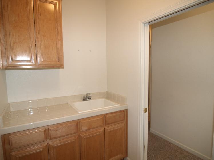 2204 Perth Dr, Modesto, CA 95355 photo 17
