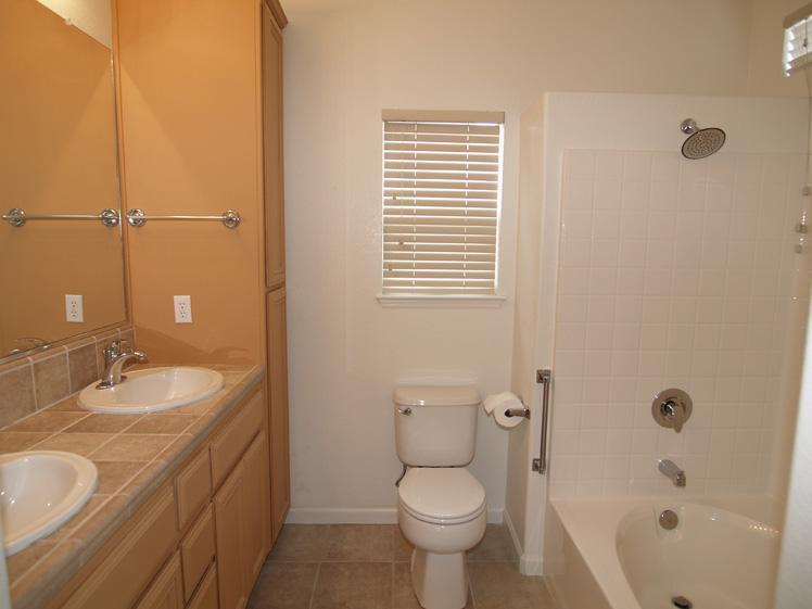 2204 Perth Dr, Modesto, CA 95355 photo 16
