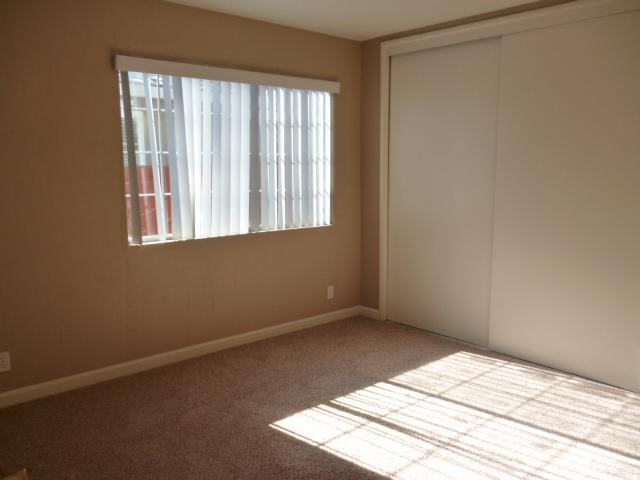 444 El Capitan Ave, Manteca, CA 95337 photo 3