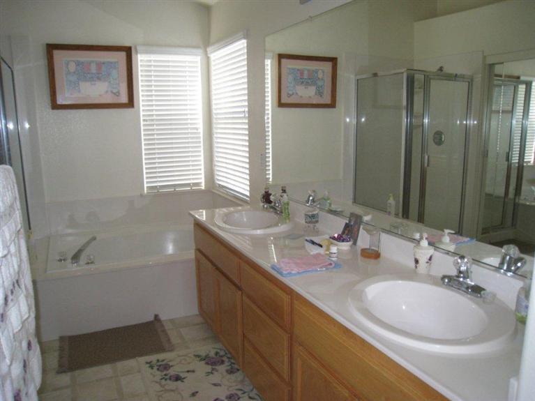 201 De Bord Dr, Tracy, CA 95376 photo 8