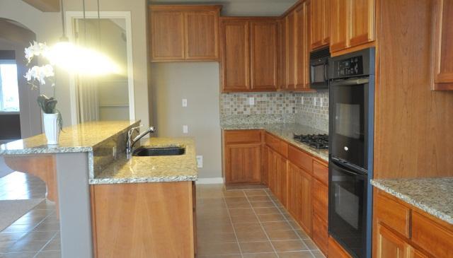 1141 Levee Ln, Lathrop, CA 95330 photo 6