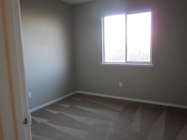7730 Paige Ct, Winton, CA 95388 photo 10