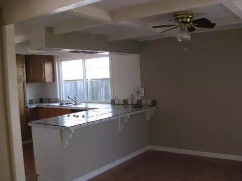 931 Trinity St, Manteca, CA 95336 photo 3