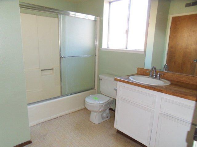 3701 Colonial Dr #166, Modesto, CA 95356 photo 11