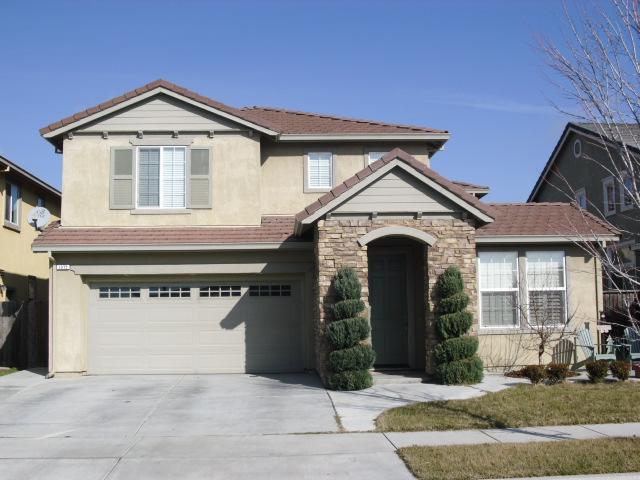 1975 Addison Dr, Turlock, CA 95382 photo 1