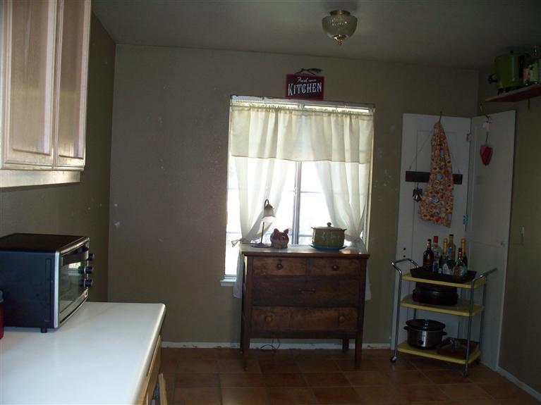 3908 Julene Dr, Modesto, CA 95357 photo 9