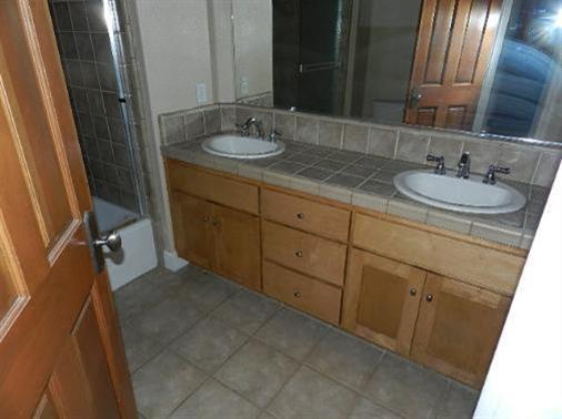 1701 Nutshell Ct, Hughson, CA 95326 photo 8