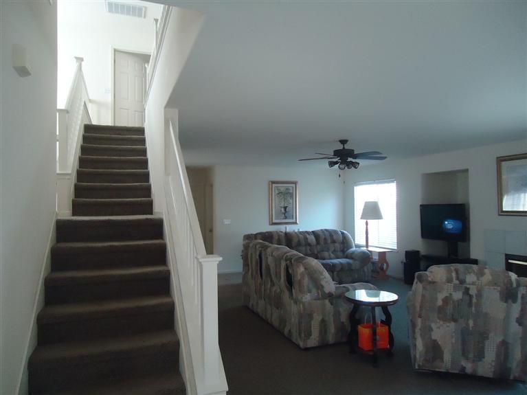 786 S Highland Ave, Ripon, CA 95366 photo 5