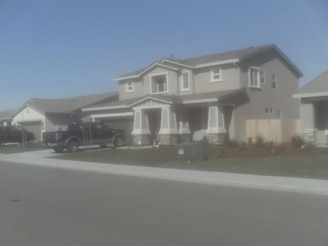 233 Catmint St, Manteca, CA 95337 photo 2
