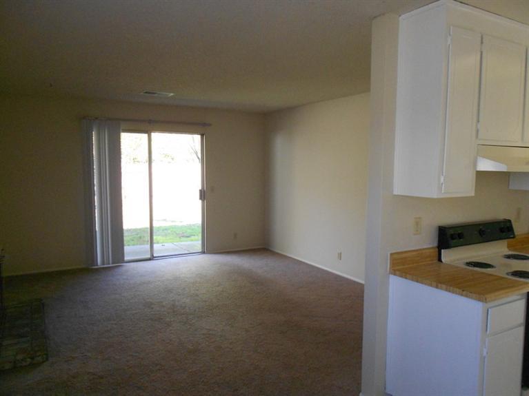 2733 Hatteras Pl, Davis, CA 95616 photo 2