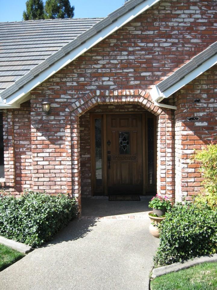 111 Fall River Dr, Folsom, CA 95630 photo 2