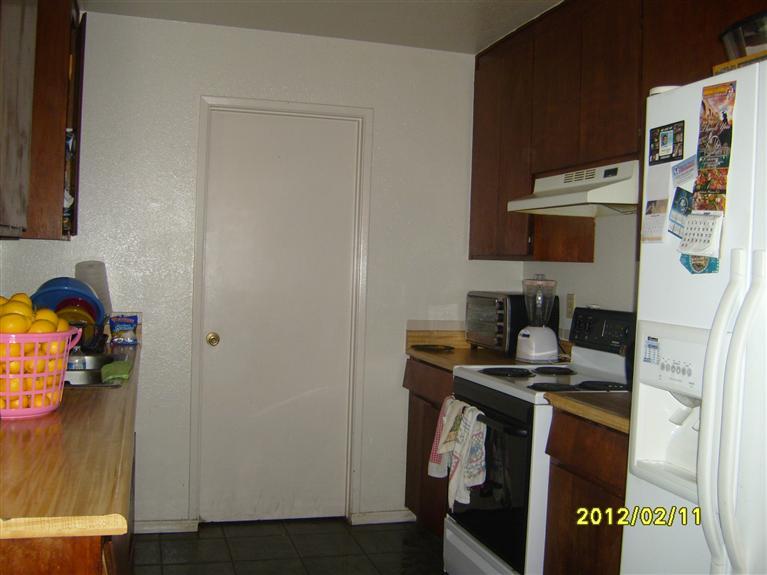 48 W Swallow, Merced, CA 95341 photo 2