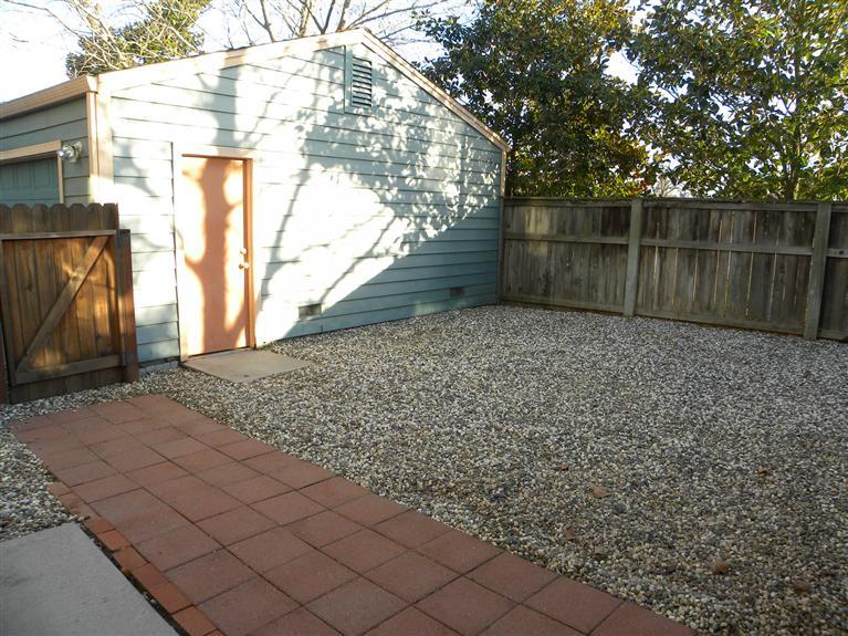 1279 Farragut Cir, Davis, CA 95618 photo 12