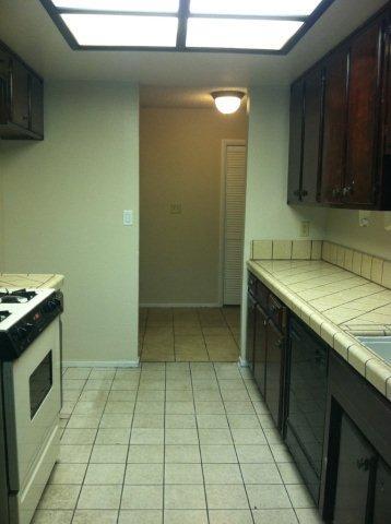 745 W Tuolumne Rd, Turlock, CA 95382 photo 6