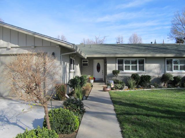 2421 Continental Dr, Modesto, CA 95355 photo 3
