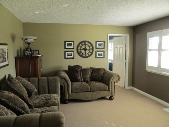 2421 Continental Dr, Modesto, CA 95355 photo 4