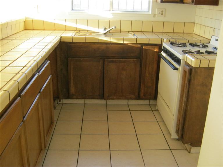 629 Vicksburg St, Modesto, CA 95351 photo 3