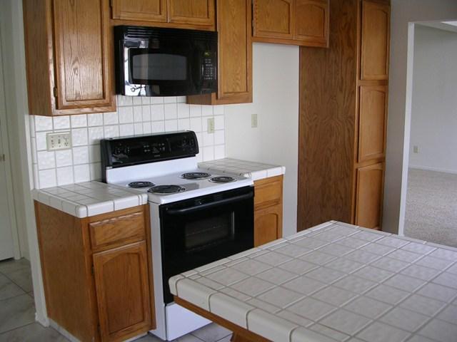2813 Glasgow Dr, Ceres, CA 95307 photo 8