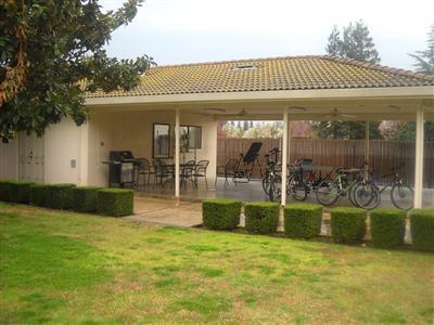 6981 Hillcrest Dr, Modesto, CA 95356 photo 14