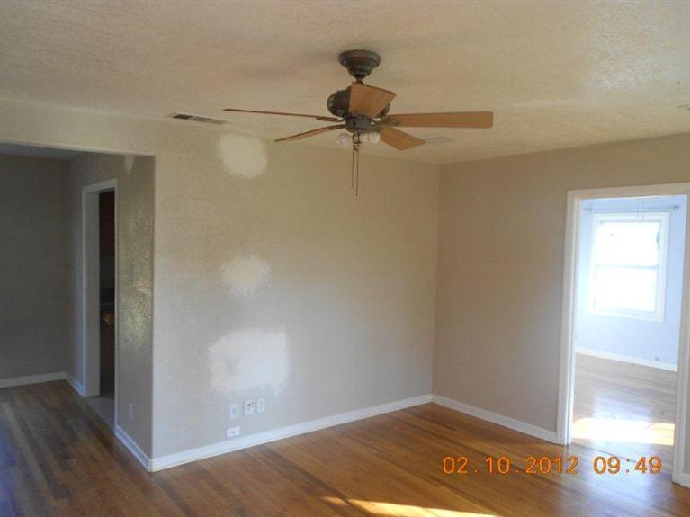 1401 Del Mar Ave, Modesto, CA 95350 photo 7