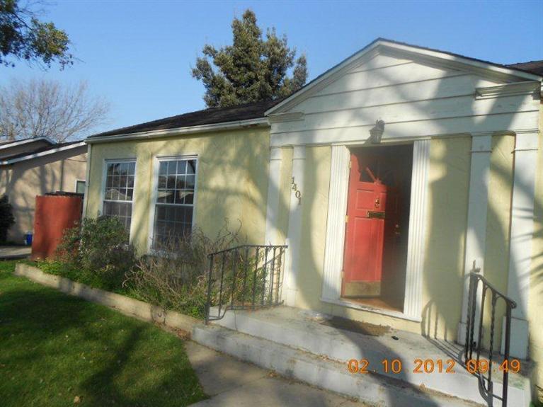 1401 Del Mar Ave, Modesto, CA 95350 photo 3